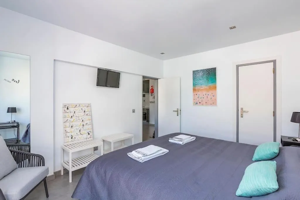 Ocean And Sunset 2Nd Line Beach Upscale Flat Ac Portimao