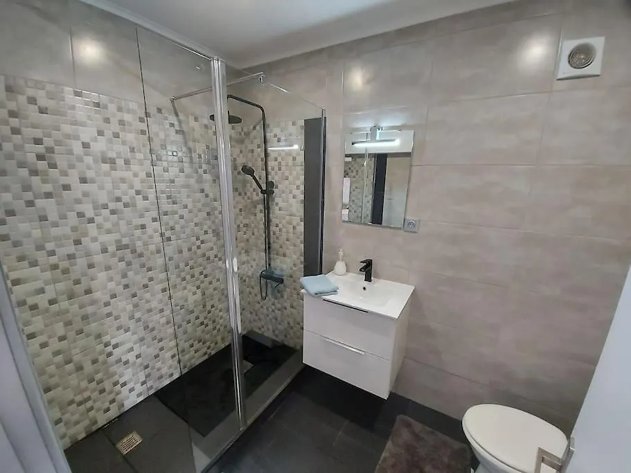 Ocean And Sunset 2Nd Line Beach Upscale Flat Ac Portimao Apartment