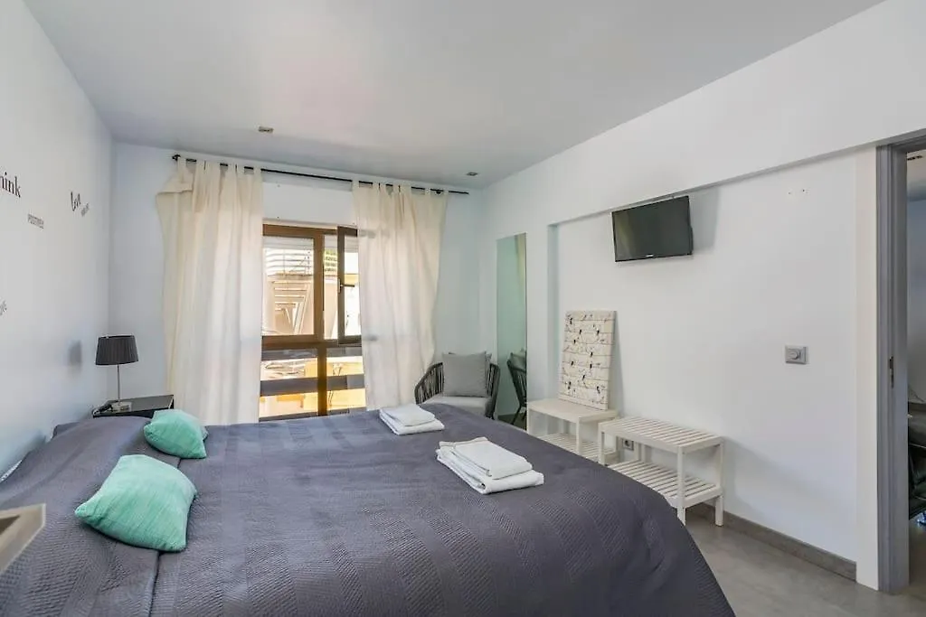 Ocean And Sunset 2Nd Line Beach Upscale Flat Ac Portimao 0*,  Portugal